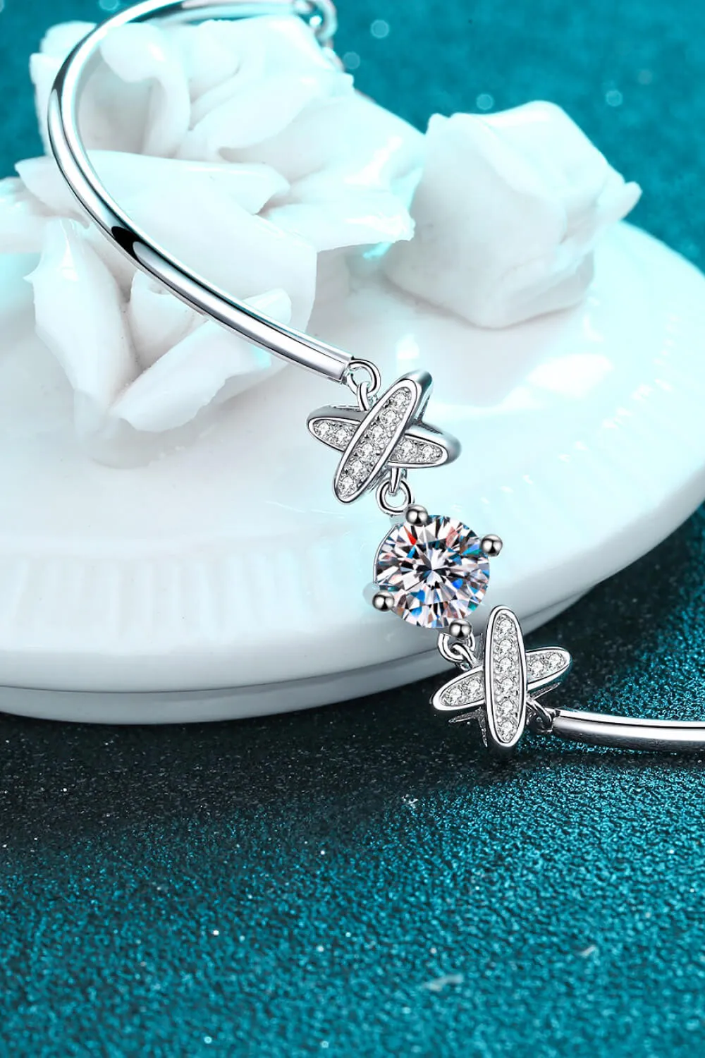 *APP EXCLUSIVE* Happy State of Mind XOX 1 Carat Moissanite Bracelet