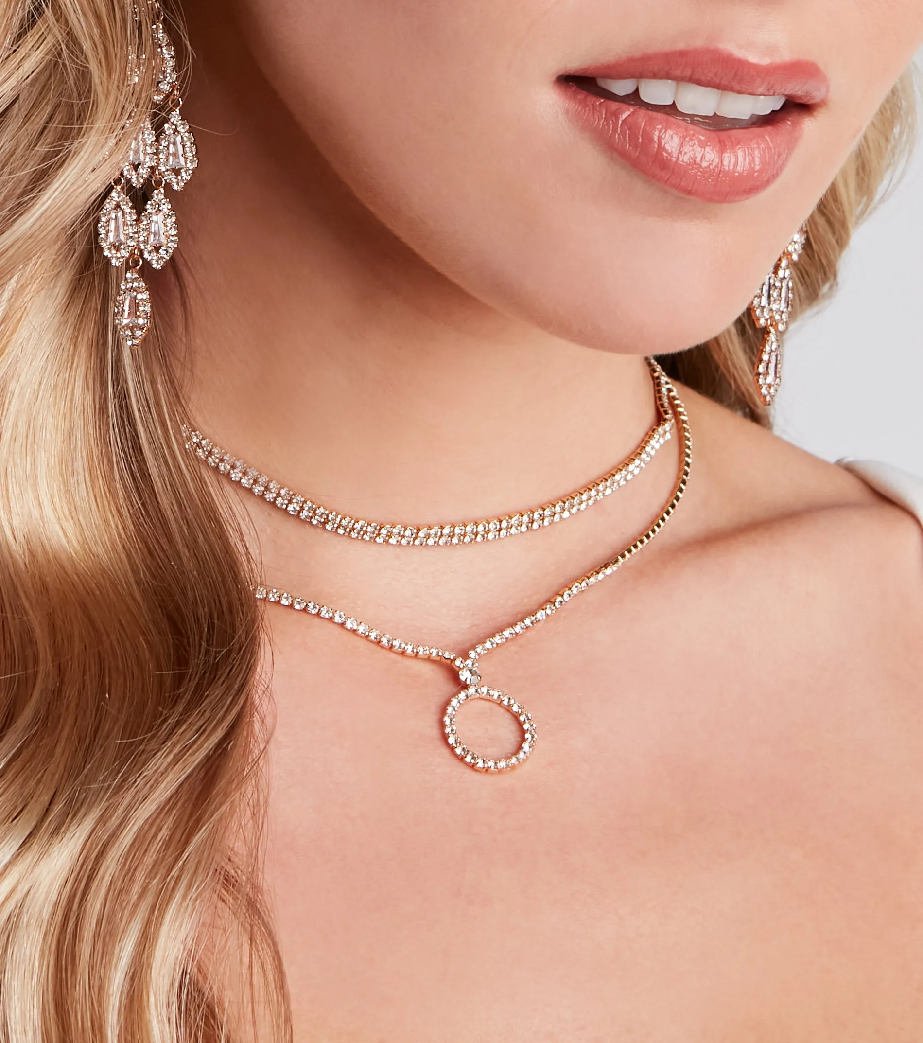 Circle Me Not Rhinestone Collar Set