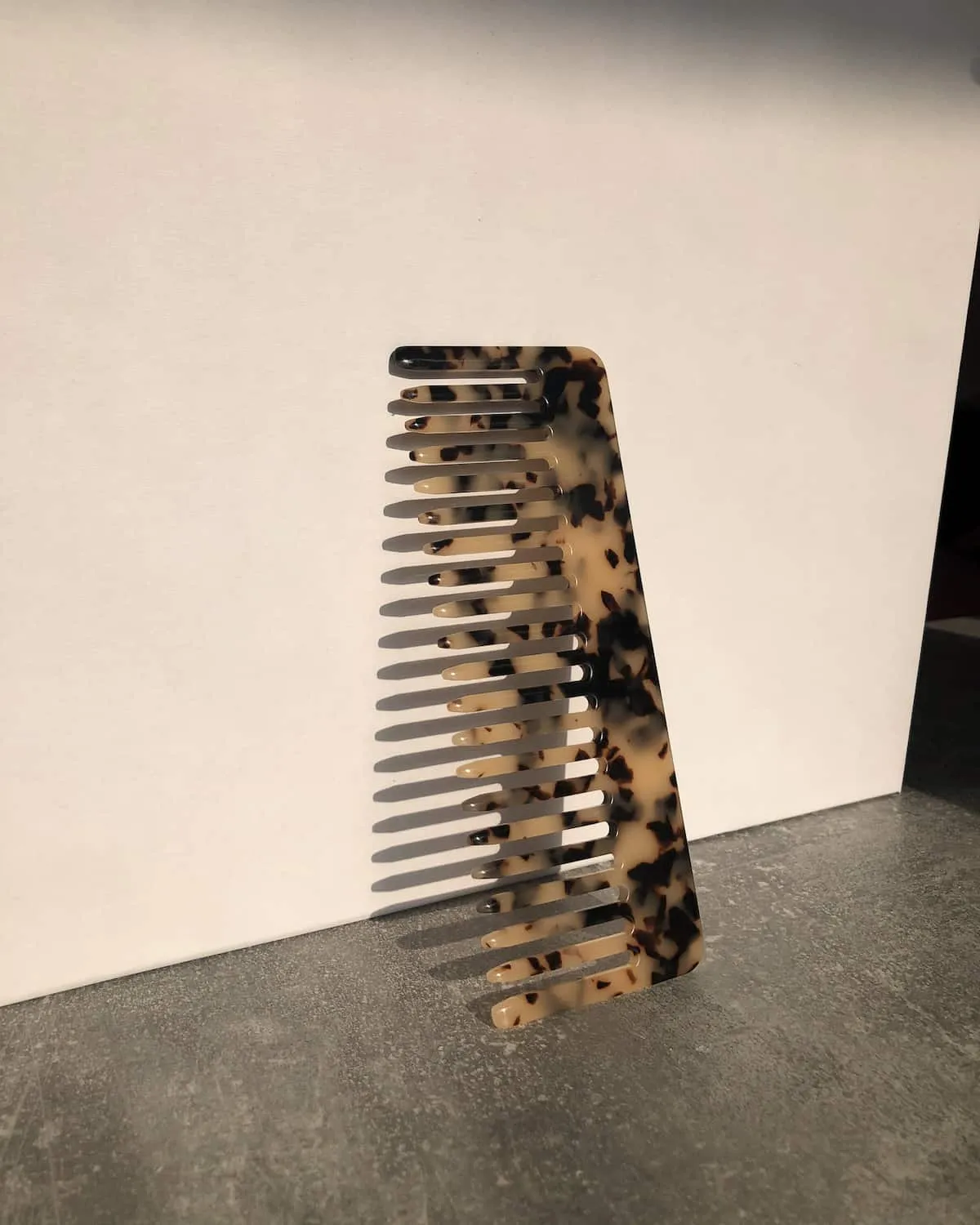 COMB ASH BLONDE TORTOISE