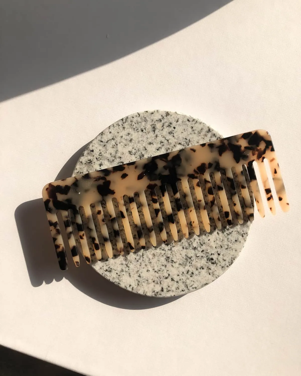 COMB ASH BLONDE TORTOISE