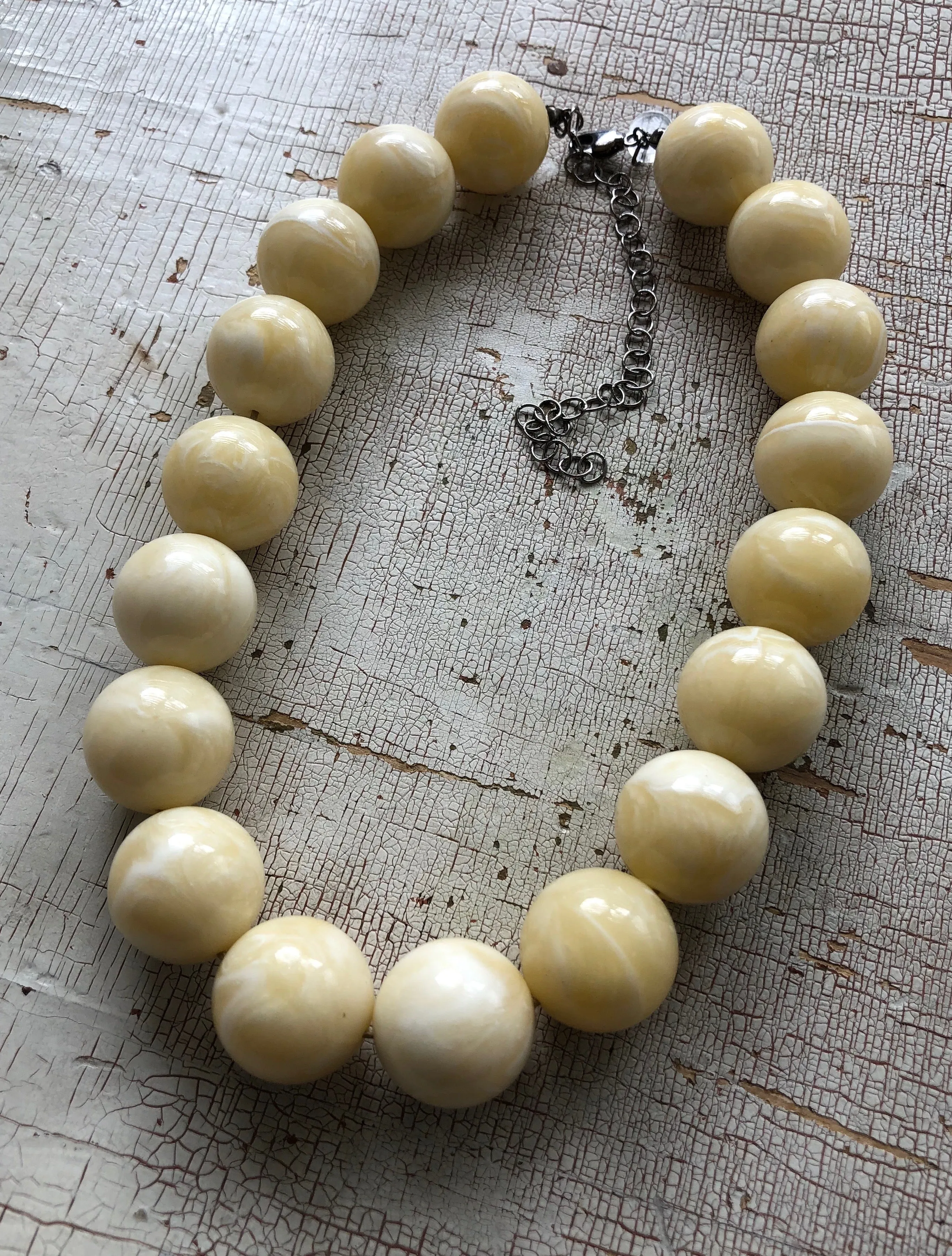 Cream Marbled Marco Necklace