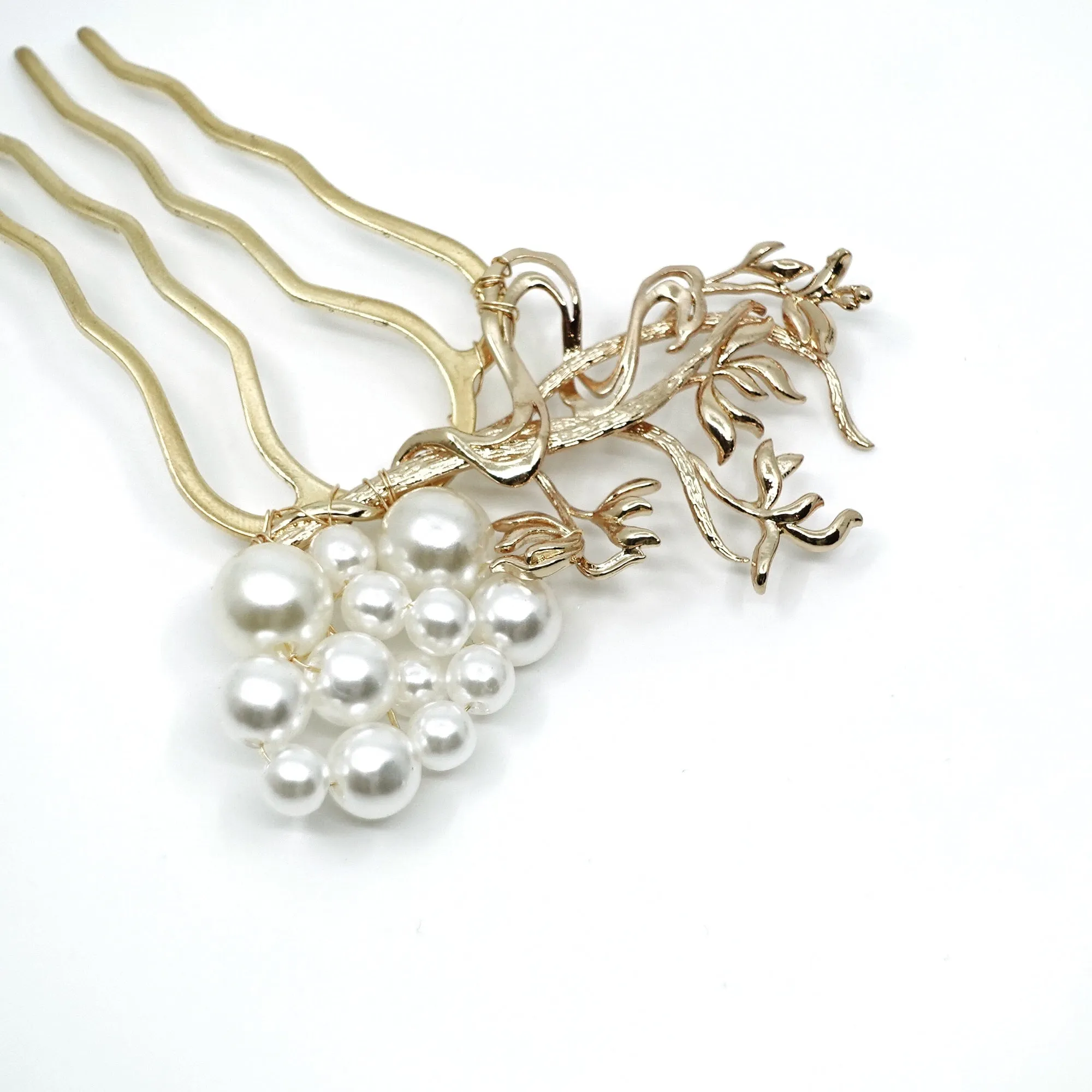 Divine Lotus Hair Comb Gold