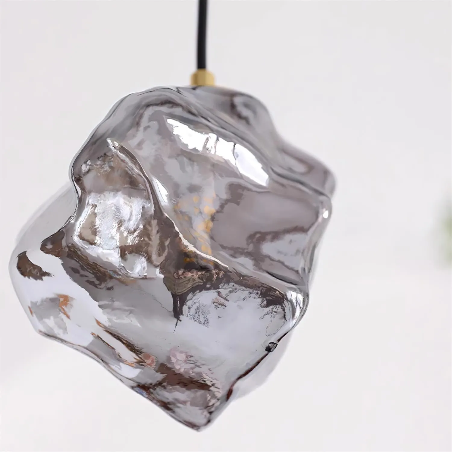Mirza Glass Pendant Lamp