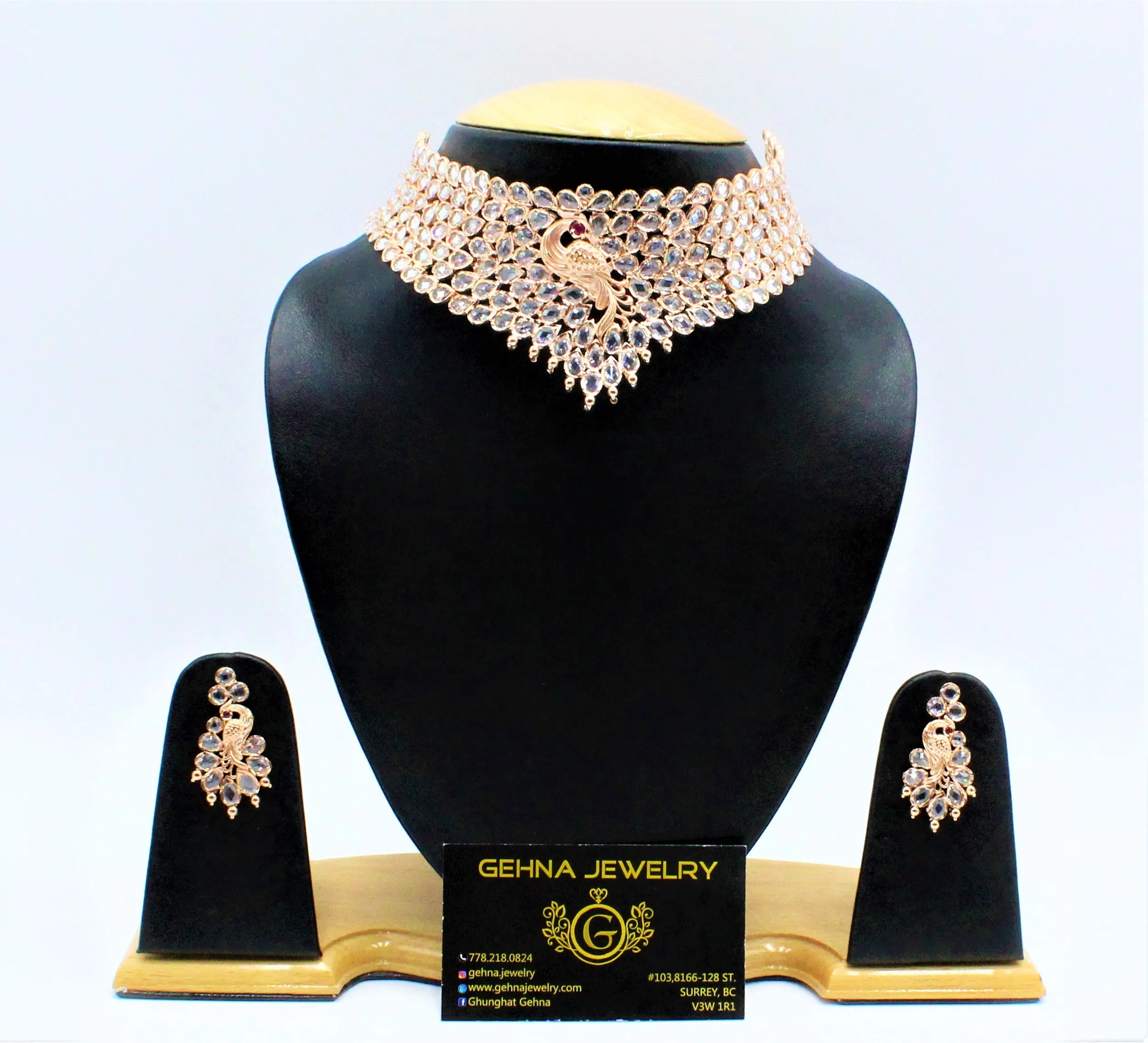 Monah Choker Set