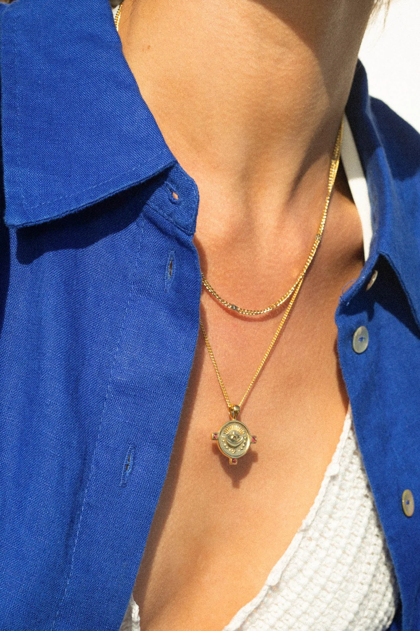 Moon coin necklace gold plated