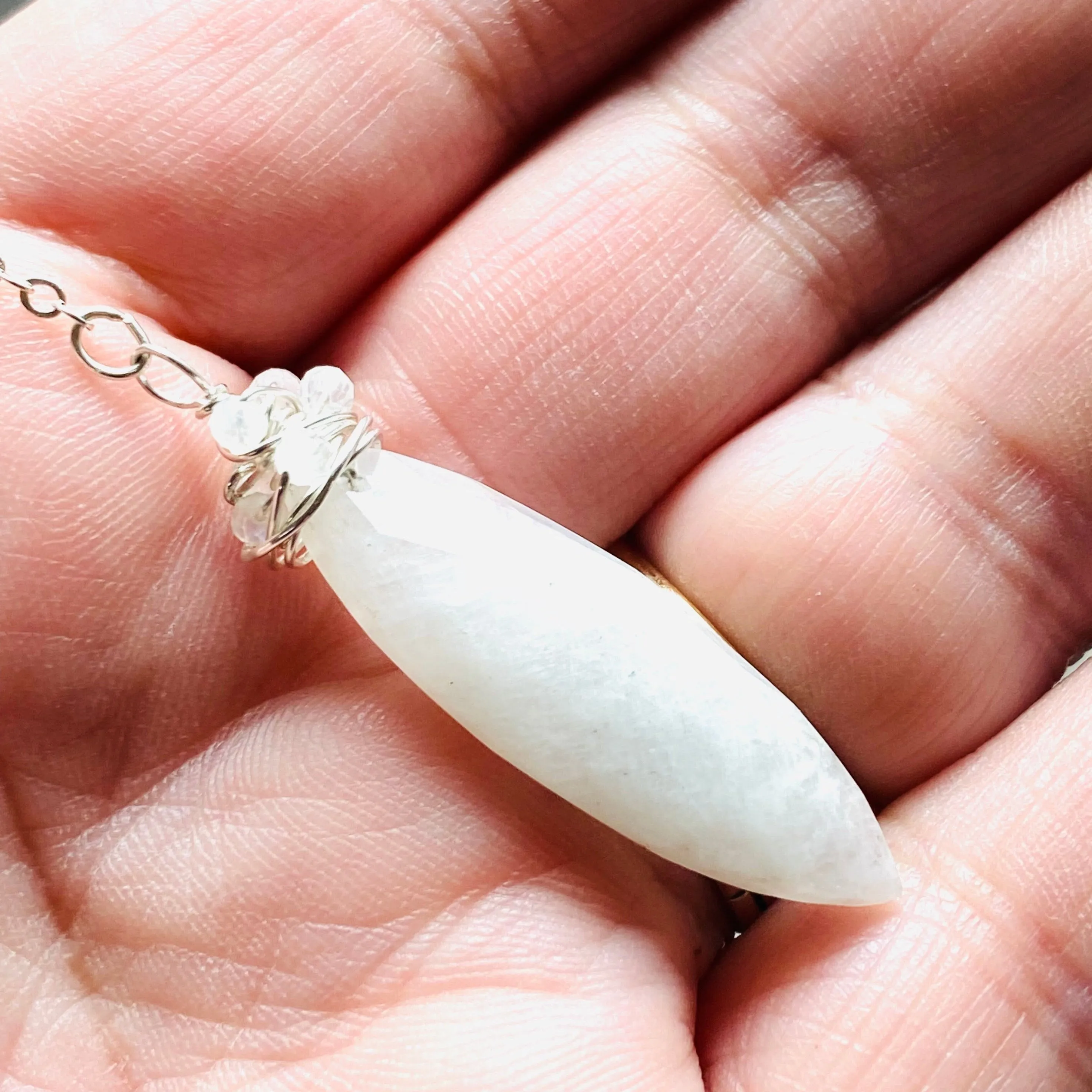 Moonstone Choker Lariat, Choker Necklace