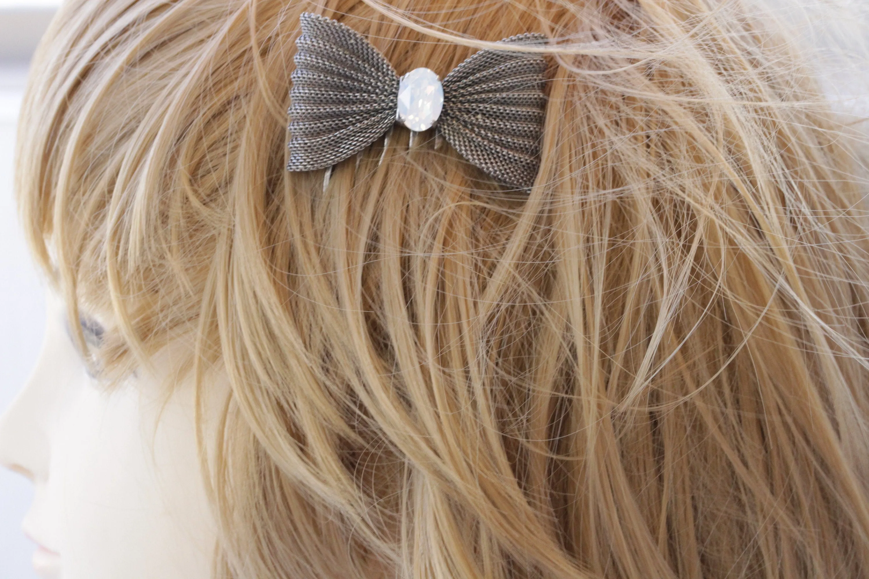 OPAL Bow HAIR Comb