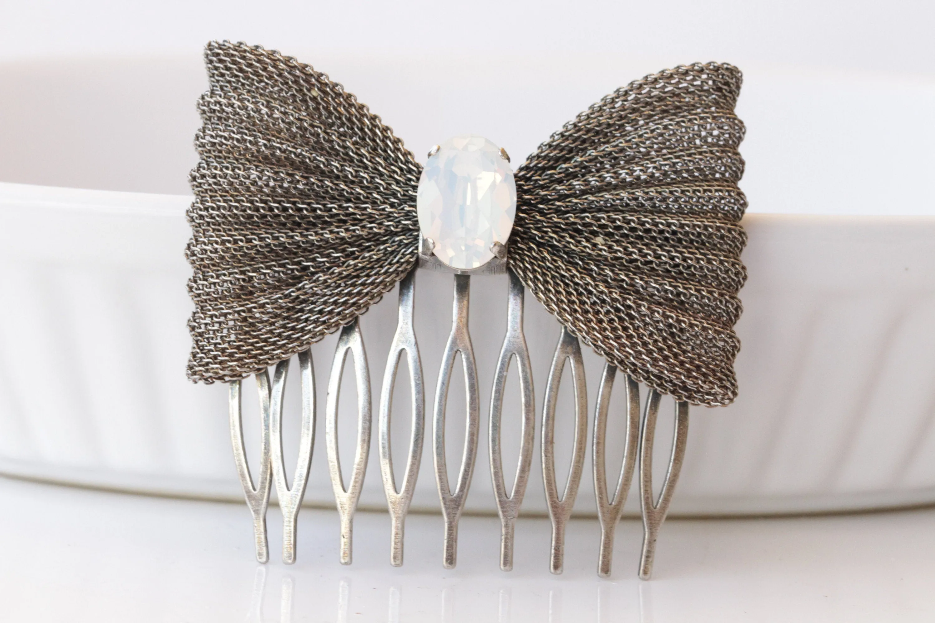 OPAL Bow HAIR Comb