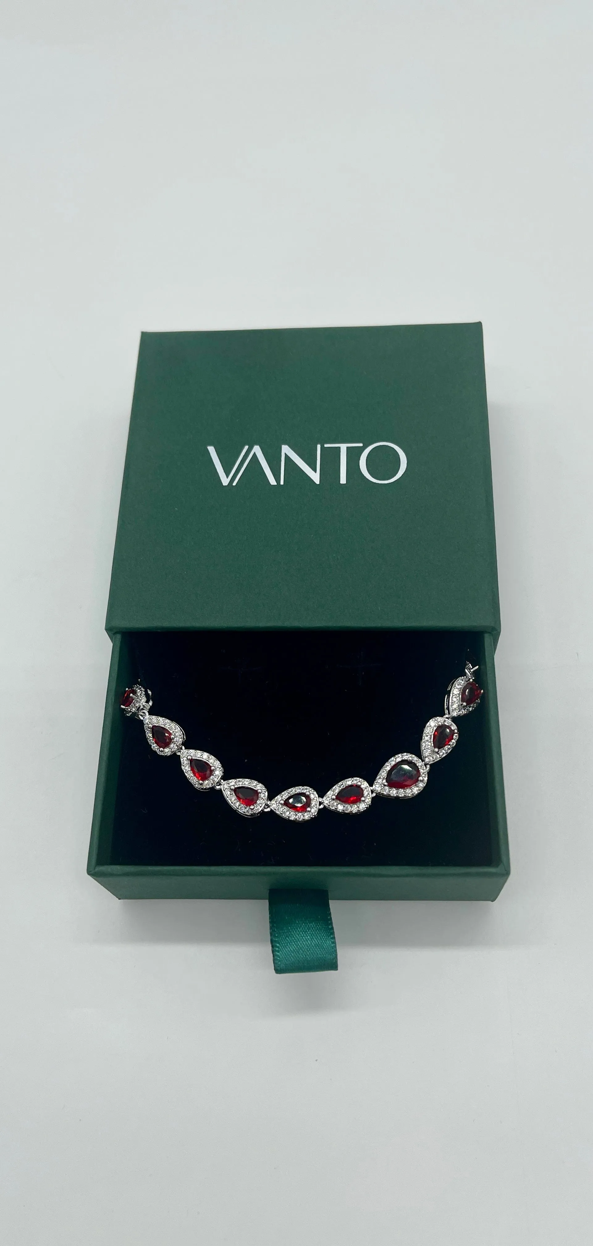 Ruby Lustre Dew Bracelet