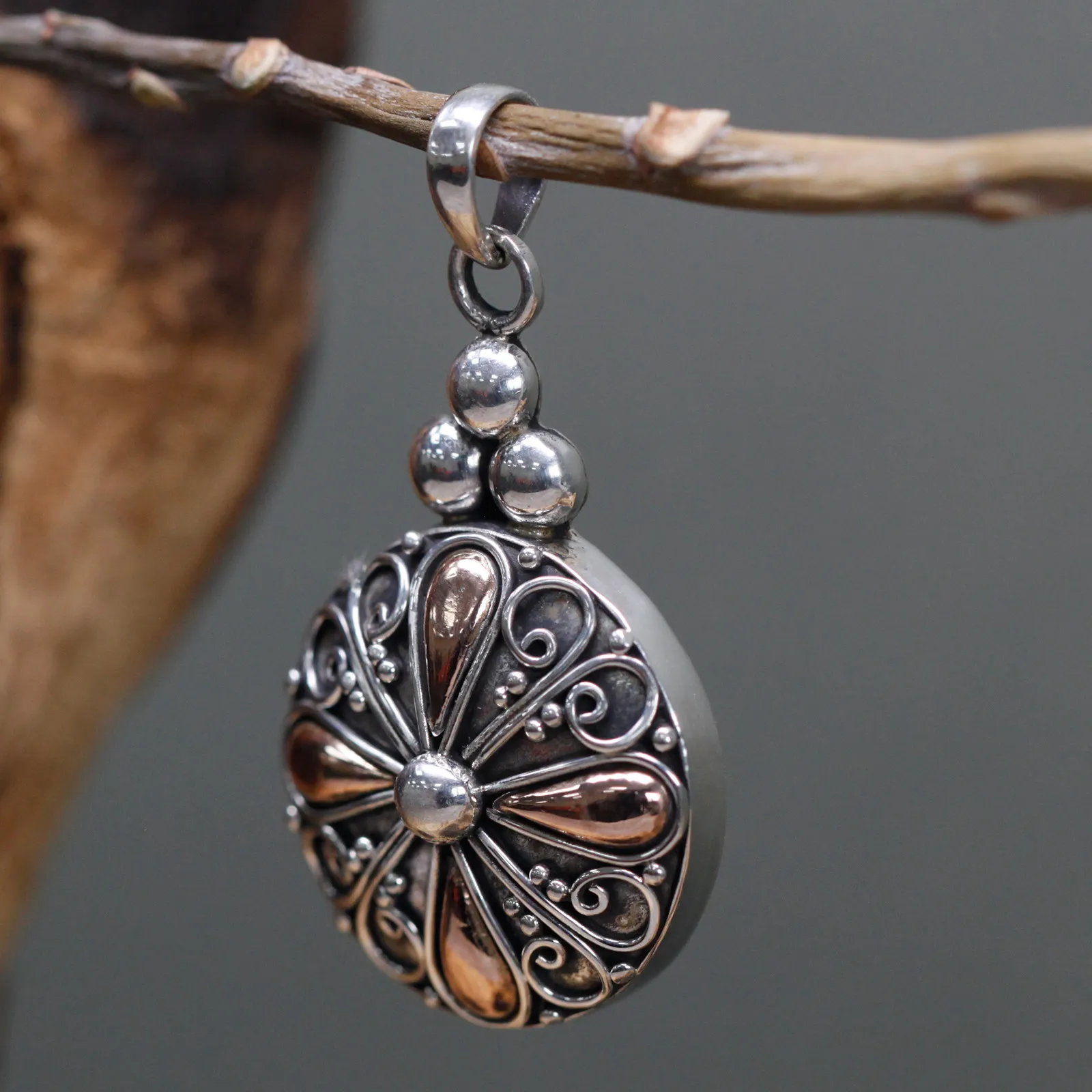 Silver & Gold Pendant - Classic Round | Exotic Jewelry by Ancient Wisdom