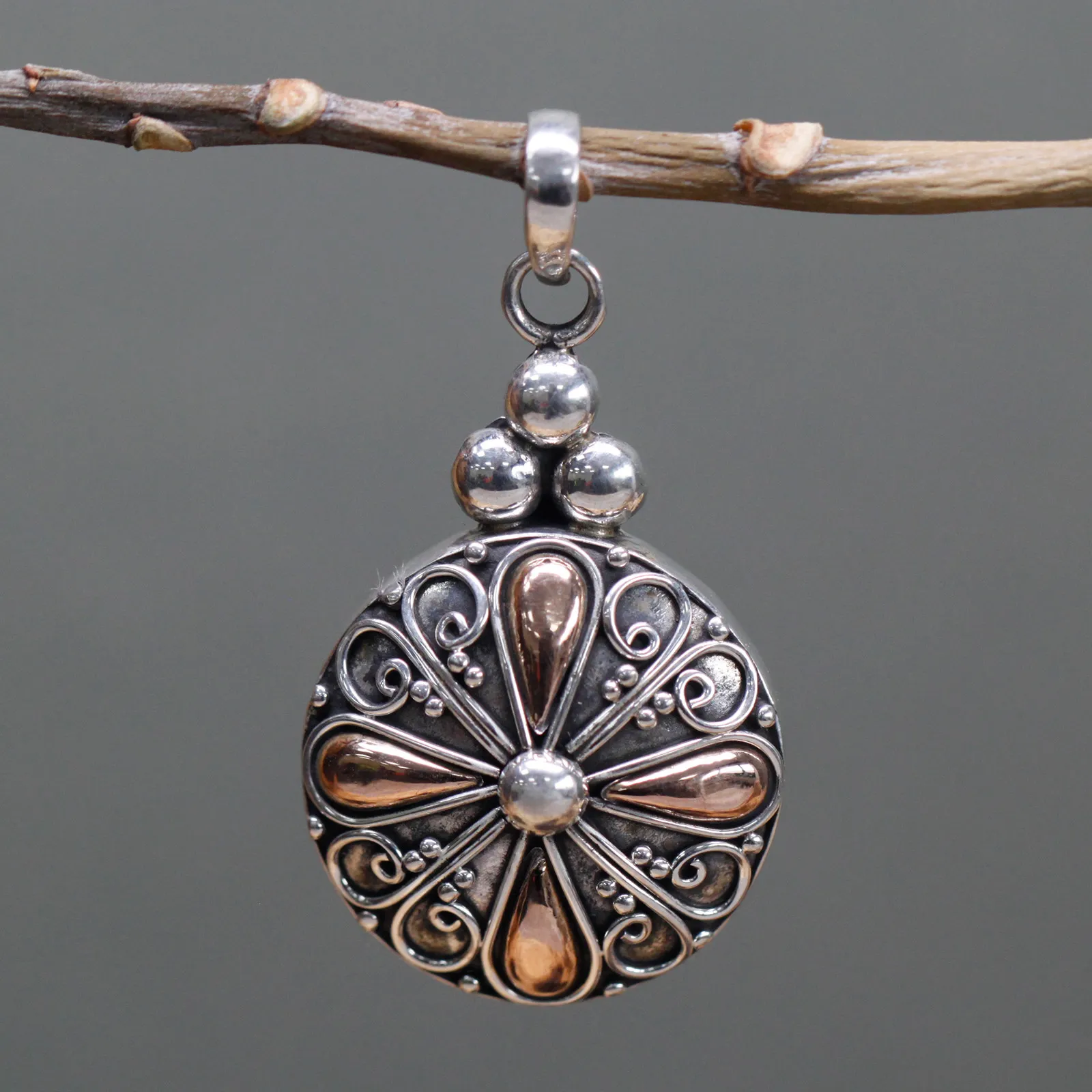 Silver & Gold Pendant - Classic Round | Exotic Jewelry by Ancient Wisdom