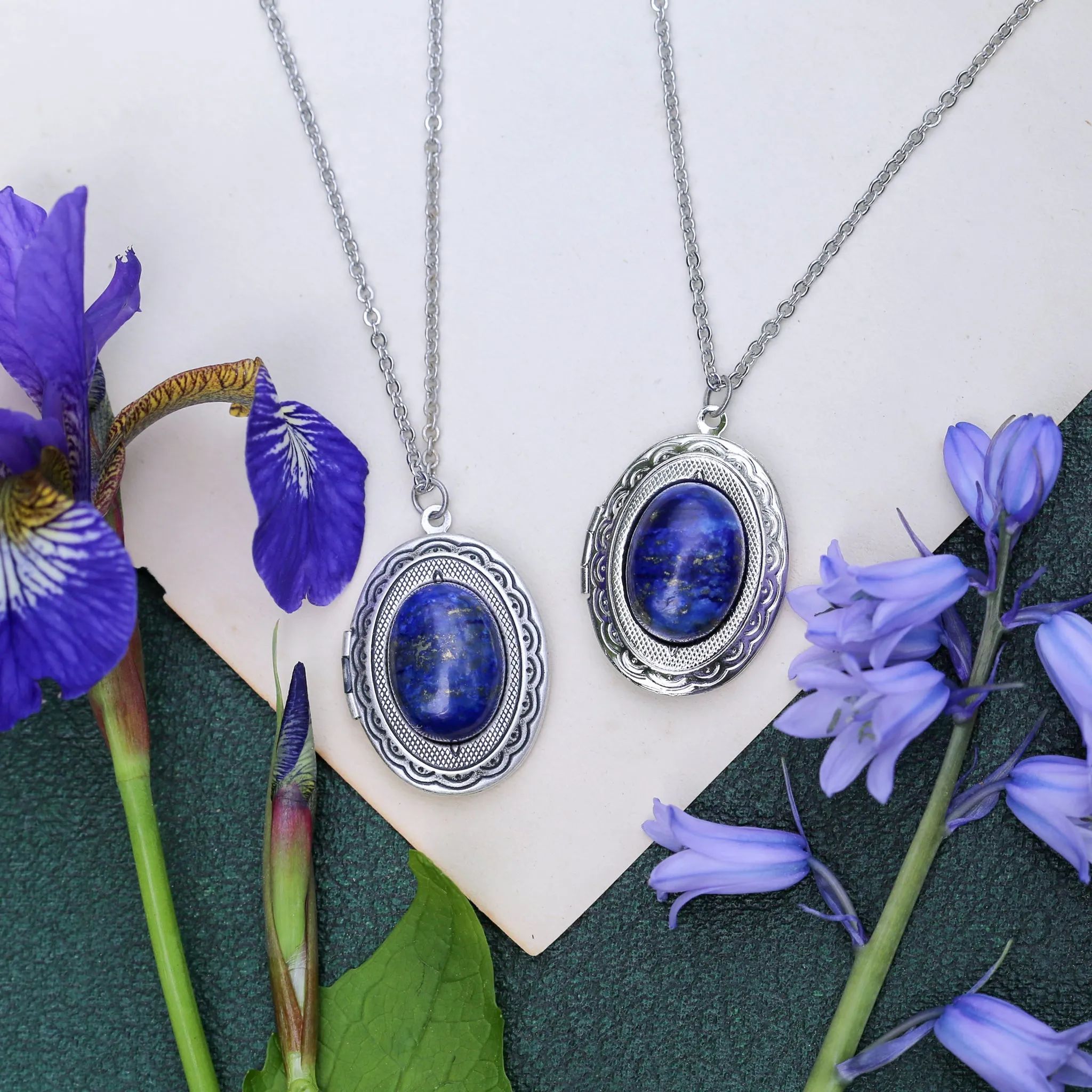 Stone Oval Vintage Locket in Blue Agate, Howlite or Sodalite
