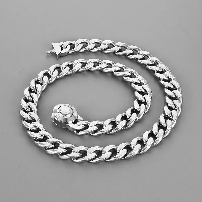 Trendy Hip-Hop Zircon-Encrusted Stainless Steel Necklace for Men with Round Card Buckle
