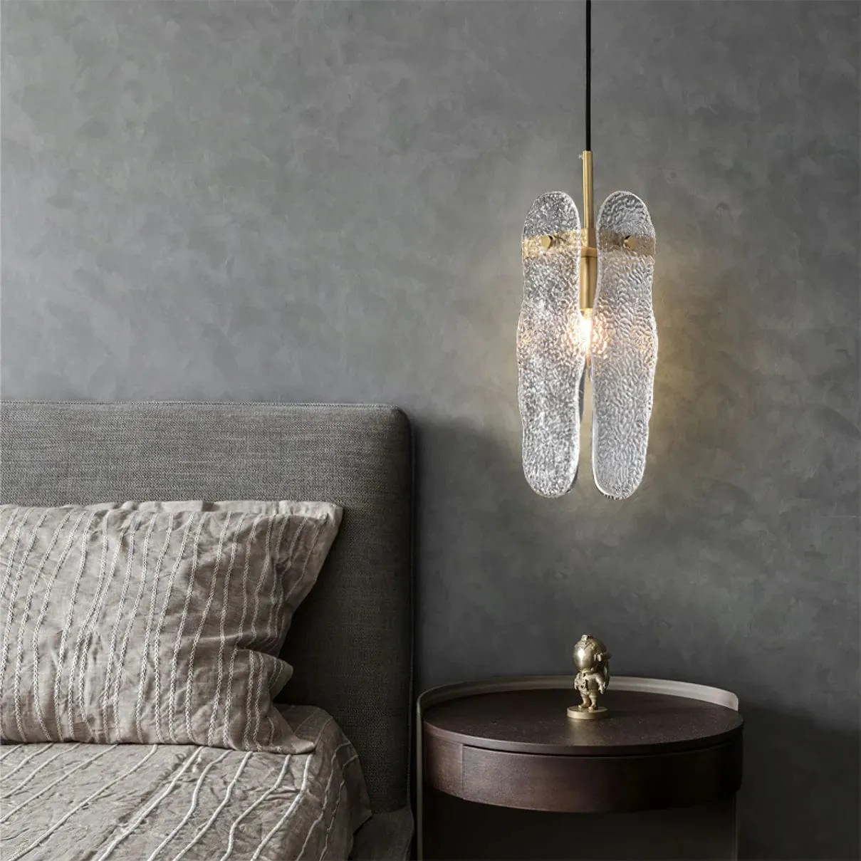 Water-patterned Glass Pendant Lamp