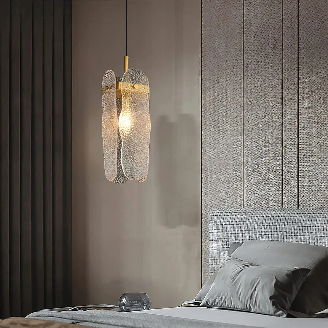 Water-patterned Glass Pendant Lamp