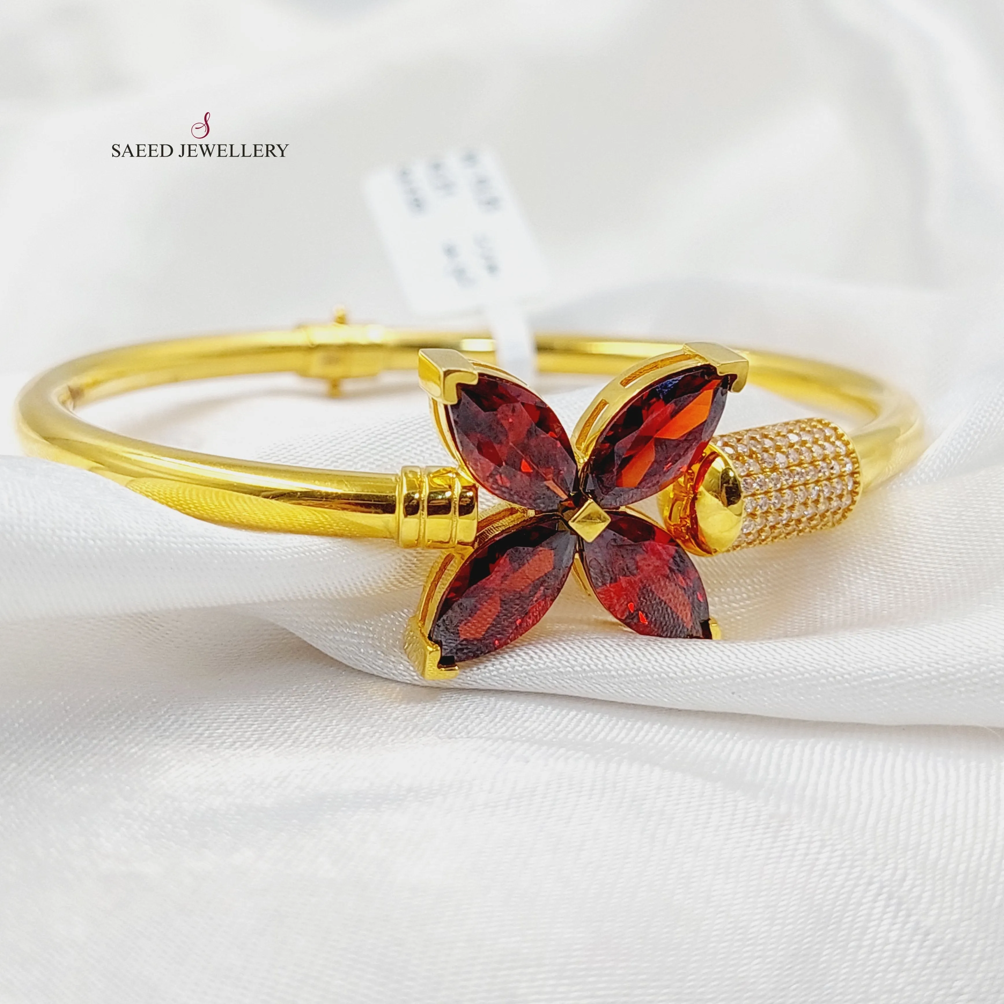 Zircon Studded Clover Bangle Bracelet